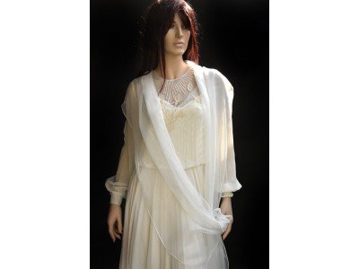 Witte zijden chiffon sjaal of bruidssjaal